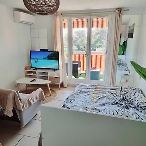 Appartement Climatisé Design Au Cœur De St-aygulf à 200 Metres La, Saint Aygulf
