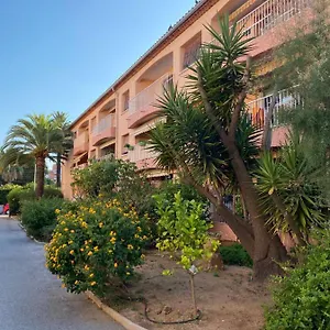 Appartement - A 250m De La Mer- 3 Pieces 45m2, Saint Aygulf